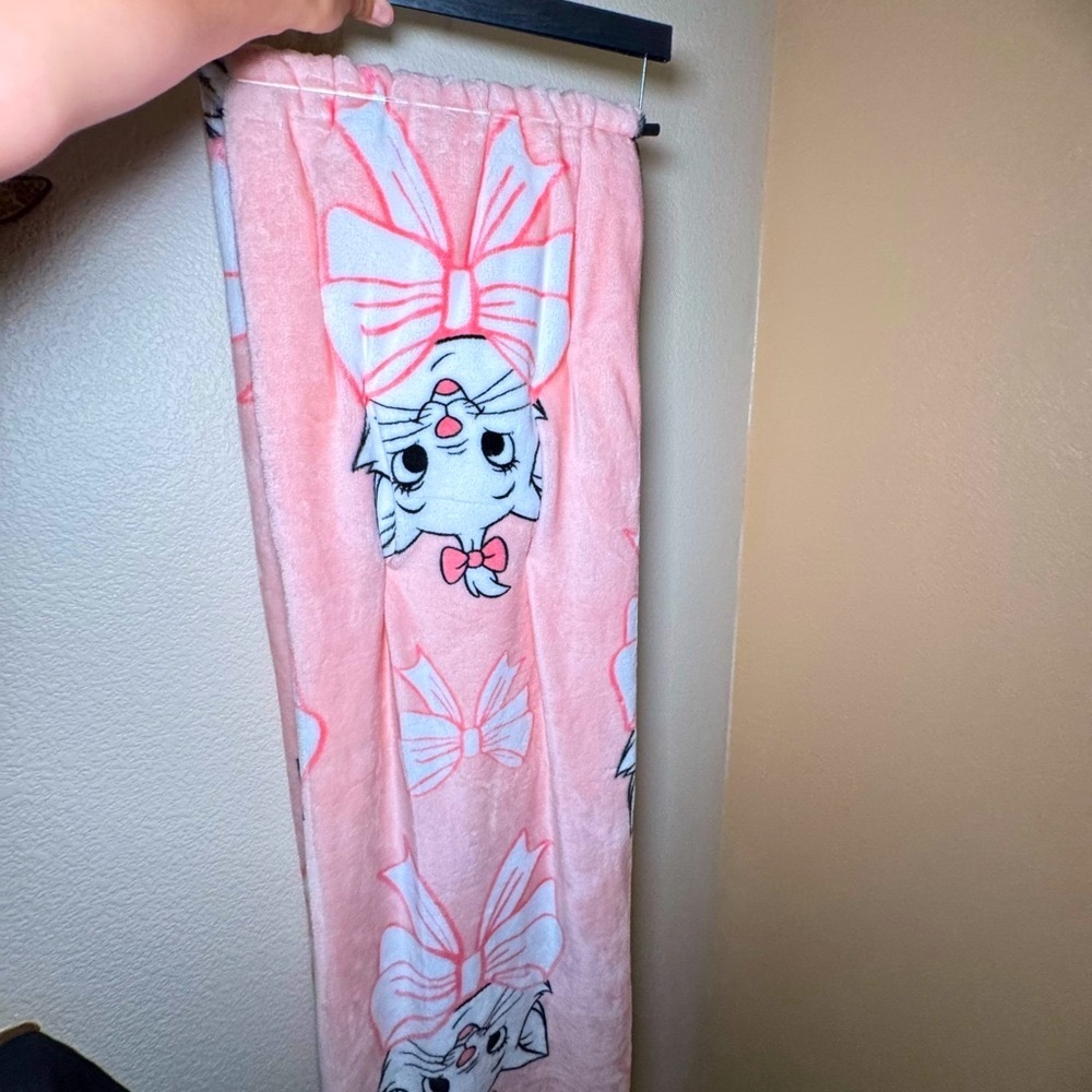 Marie Aristocats Disney Bows Blanket